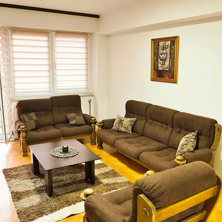 Vijecnica View 2bdr With Balcony - Best Location Apartment